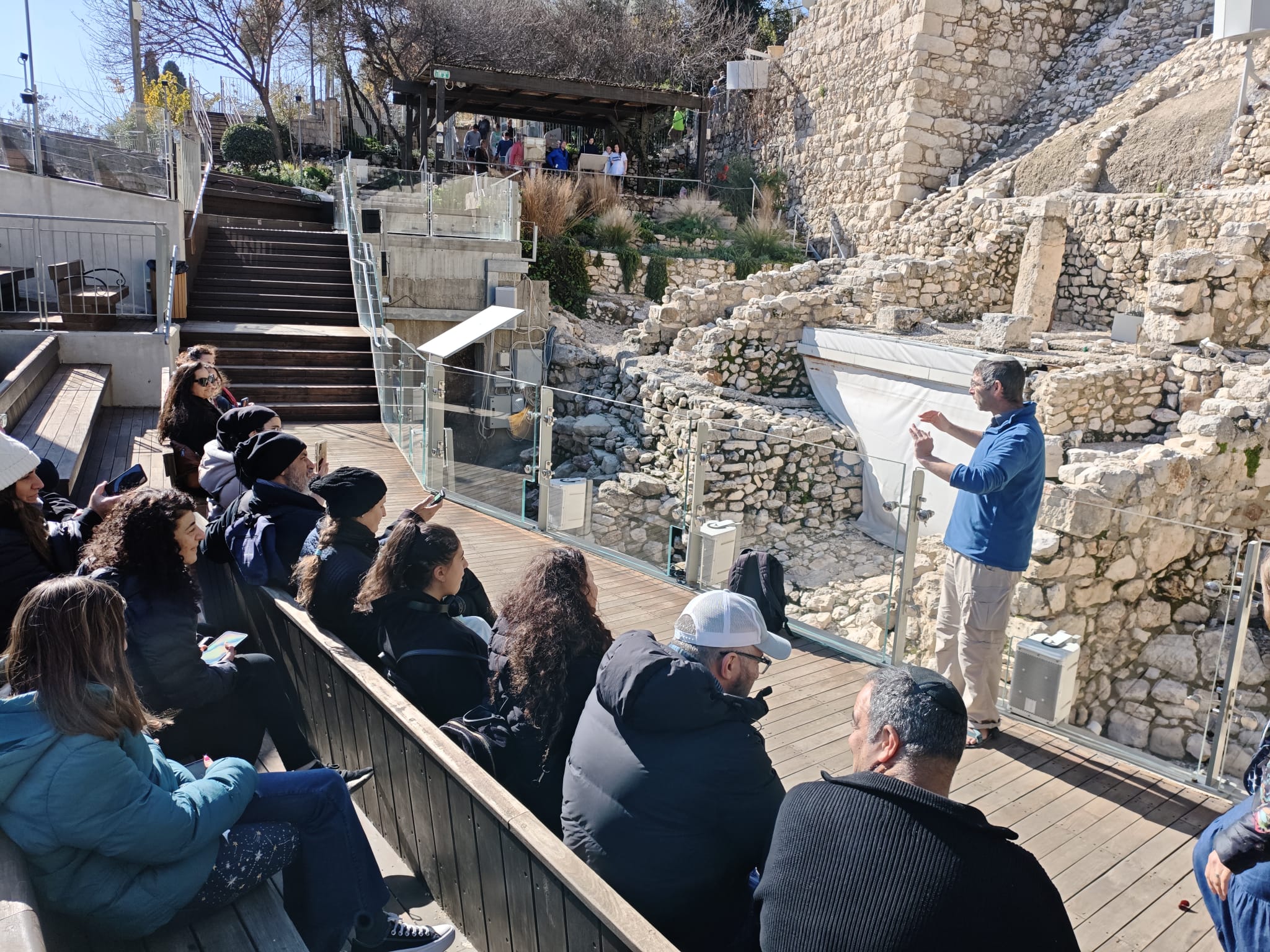 Herzog Rimonim Class